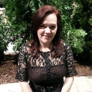 Meet your Posher, Becka